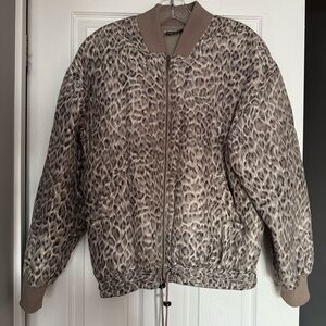 100% Silk Bomber Jacket Grey Leopard Print Oversized S-M
